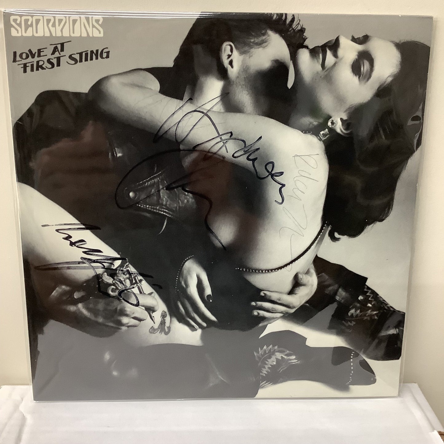 Scorpions - Love at First Sting - Autographed LP Vinyl Record Hub