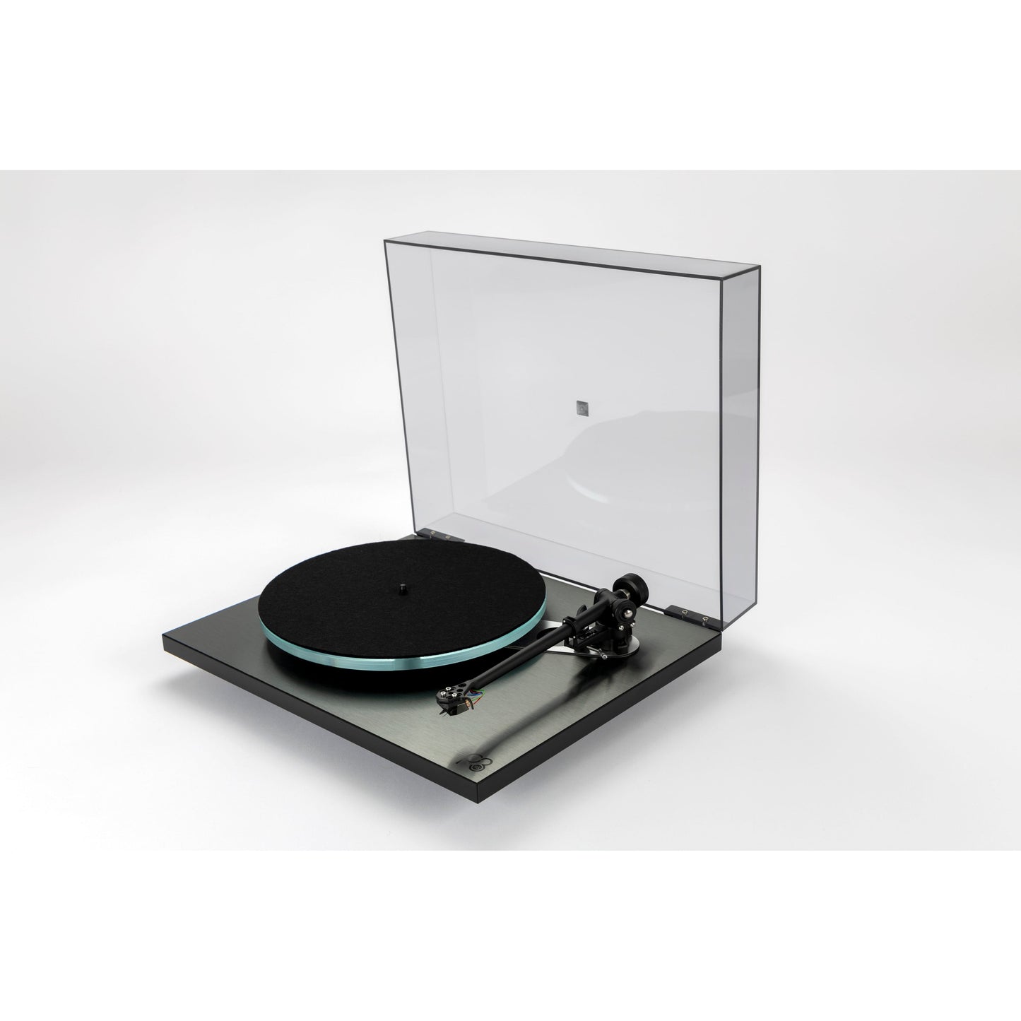 Rega - Planar 3 RS Edition Turntable Vinyl Record Hub