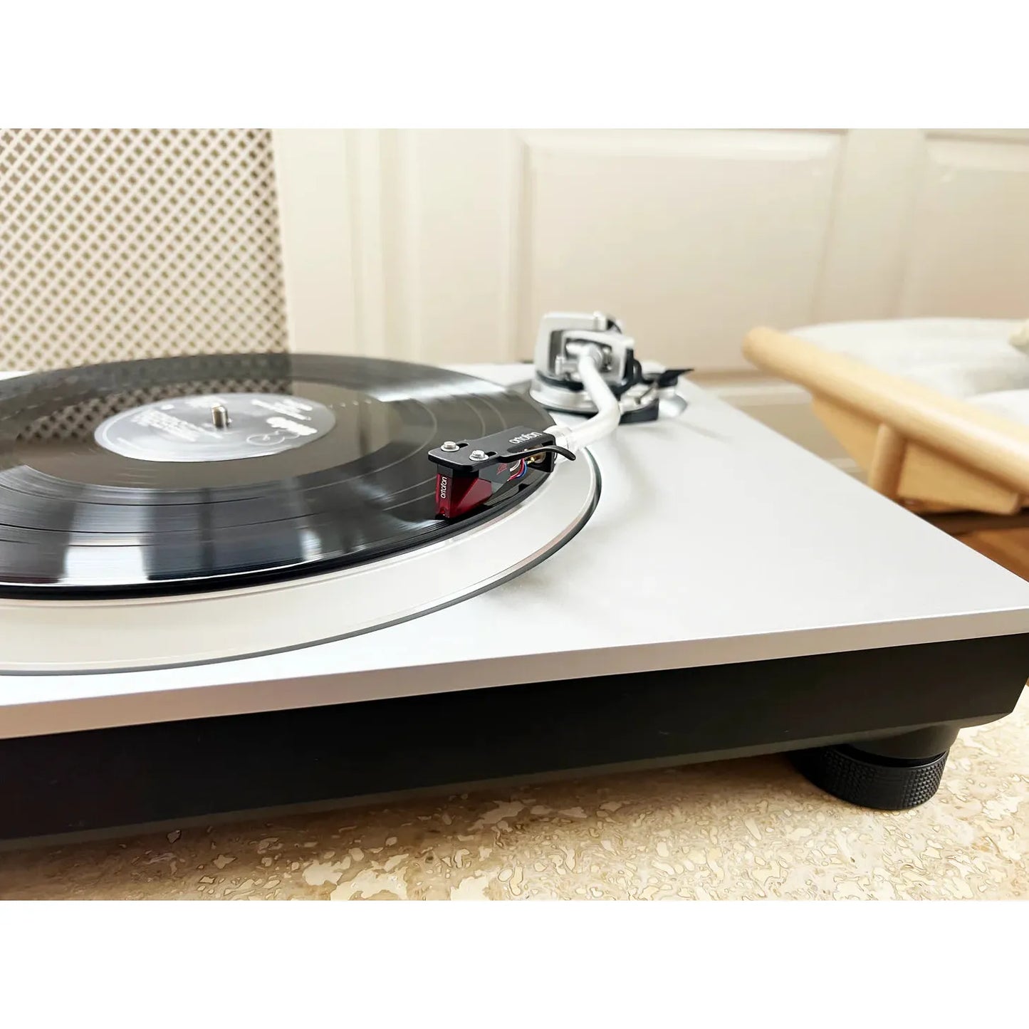 Ortofon - 2M Red Verso MM Cartridge - Bottom-Mount Vinyl Record Hub