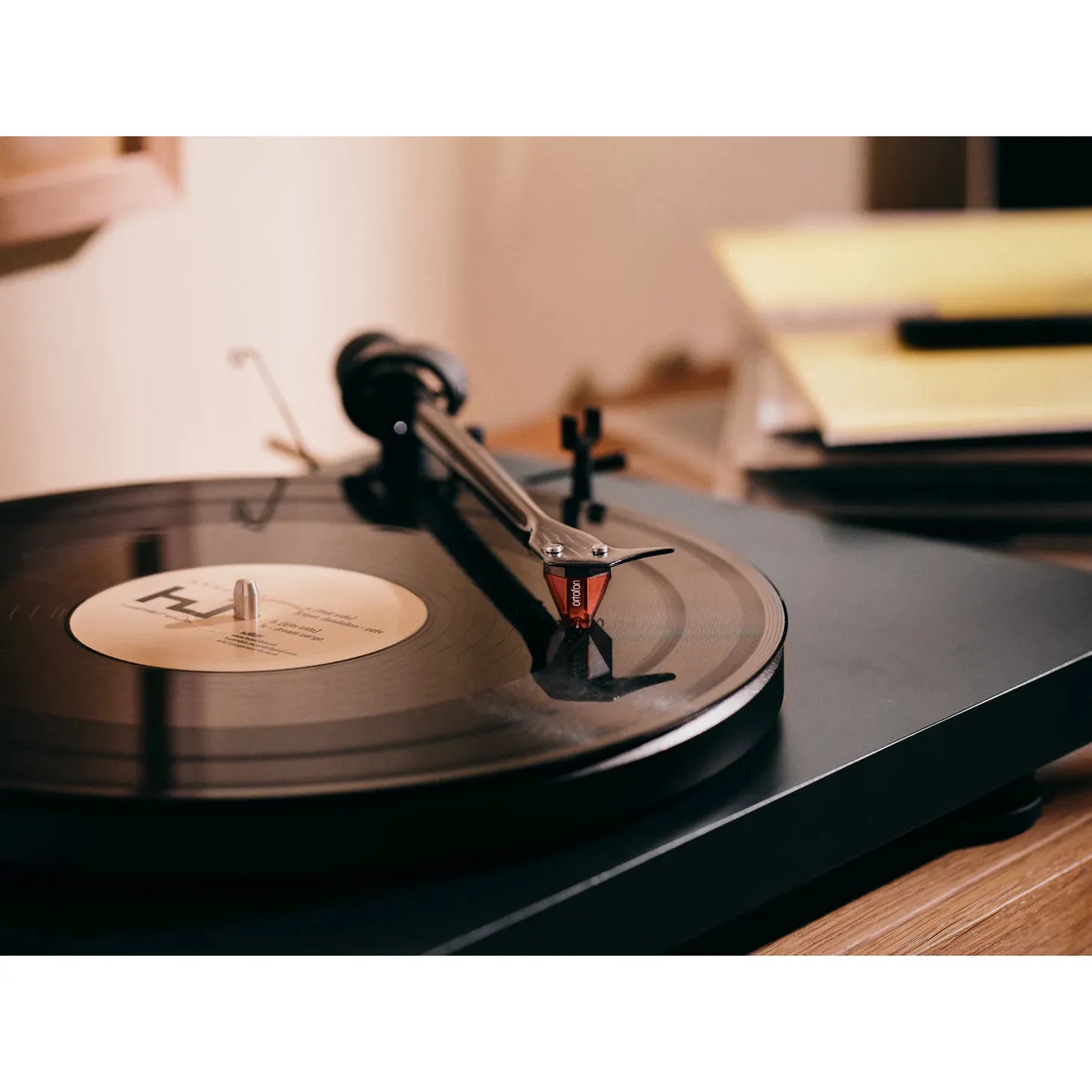 Ortofon - 2M Red Verso MM Cartridge - Bottom-Mount Vinyl Record Hub