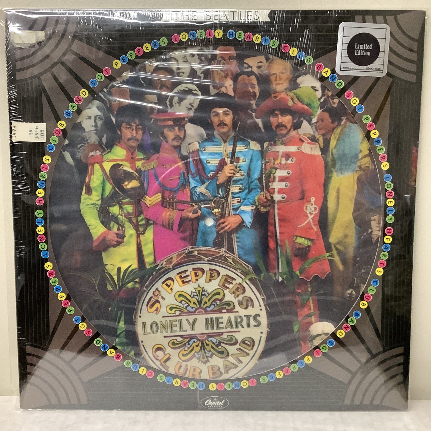 The Beatles - Sgt. Pepper's Lonely Hearts Club Band - Picture Disc LP Vinyl Record Hub