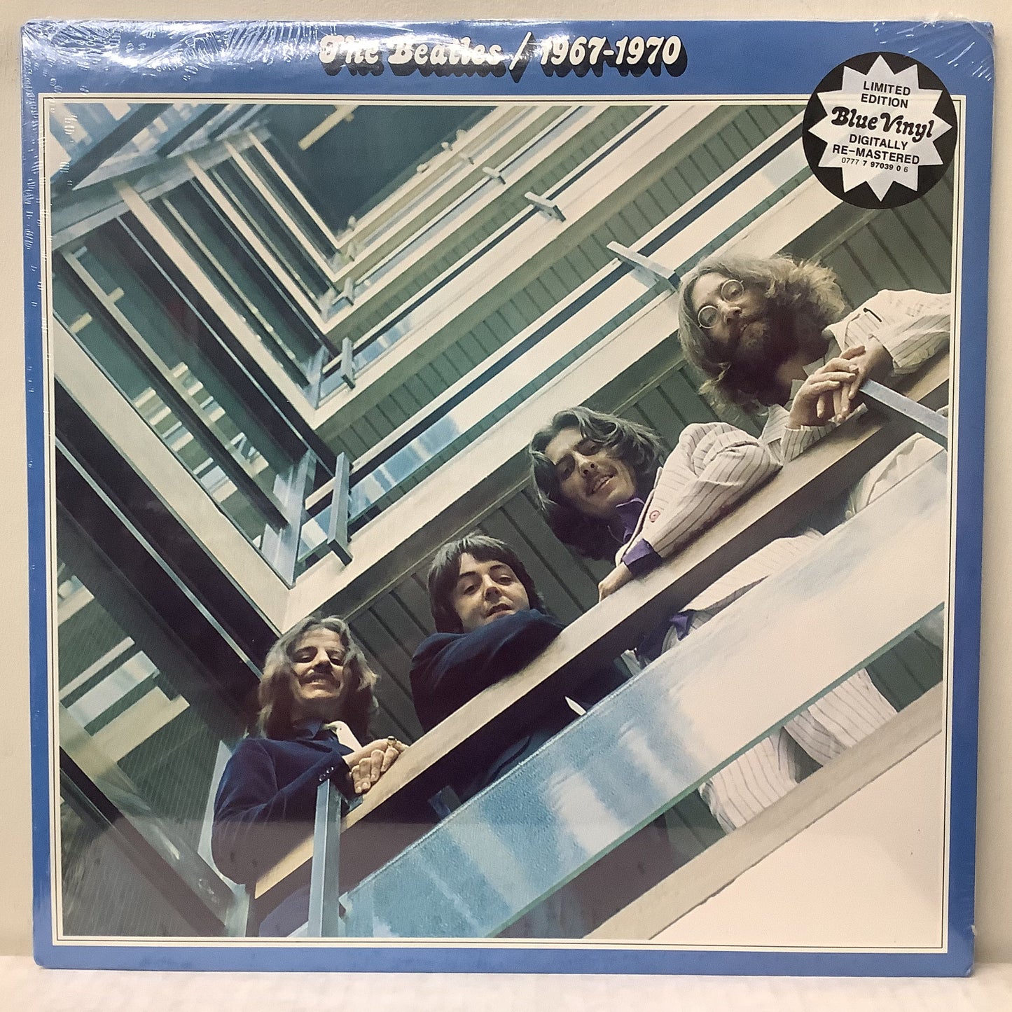 The Beatles - 1967-1970 - 2x LP Vinyl Record Hub