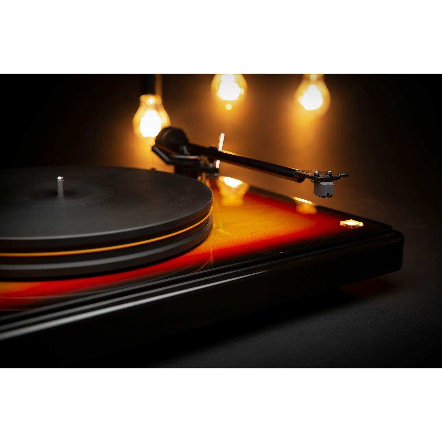 Mobile Fidelity - Fender x PrecisionDeck Limited Edition Turntable Vinyl Record Hub