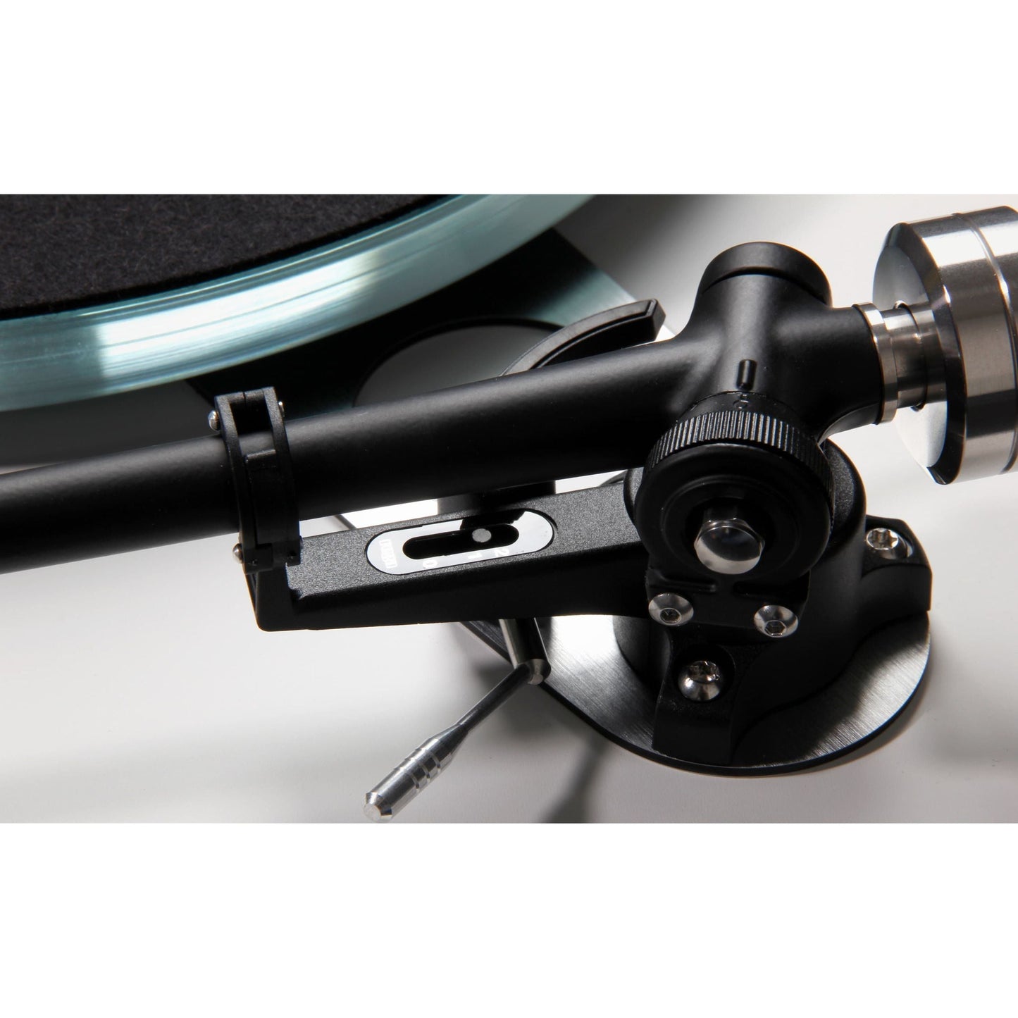 Rega - Planar 6 Turntable Vinyl Record Hub