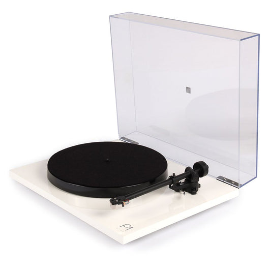 Rega - Planar 1 Plus Turntable Vinyl Record Hub